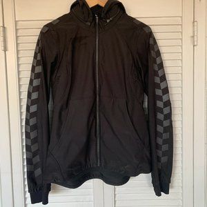 Lululemon Feelin’ Frosty Softshell Jacket